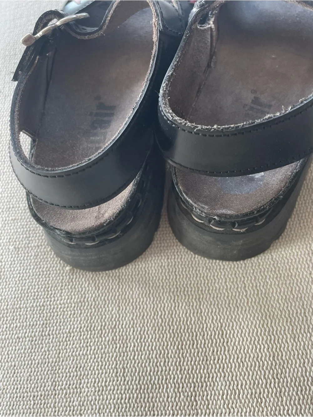 Tredair Black Sandals 1990s Vintage Red Star Cutouts *RARE*